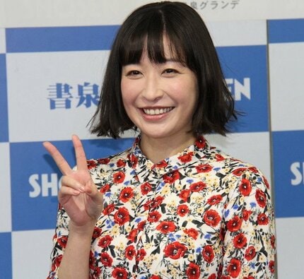 小野真弓36歳 36歳小野真弓が挑戦した限界写真集の衝撃度 中森明夫が解説 | AERA dot. (アエラドット)