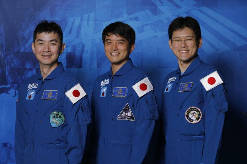 2008年度の募集でJAXAの宇宙飛行士候補者になり、実際に宇宙へ行った油井亀美成氏、大西卓哉氏、金井宣茂氏（左から）／（c）JAXA