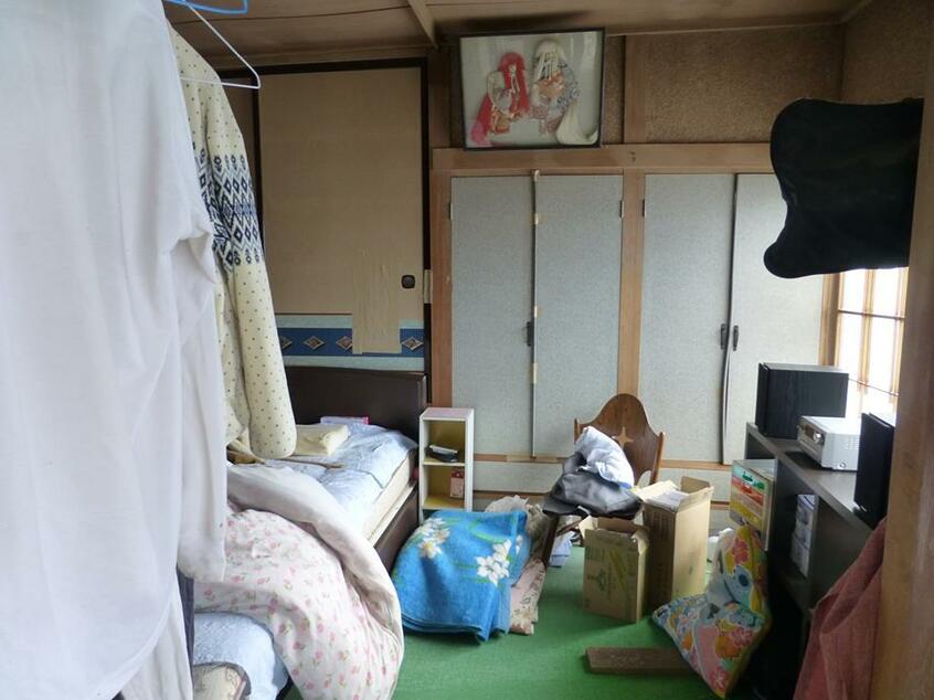 【Before】長年寝室として使っていた部屋（著者提供）