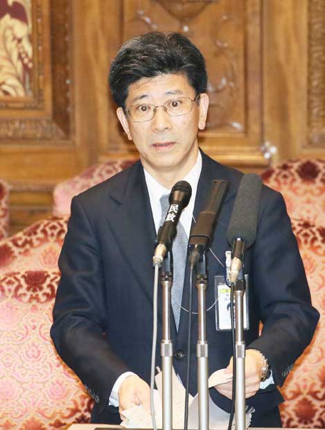 安倍総理が佐川国税庁長官を更迭できない理由は……　（ｃ）朝日新聞社