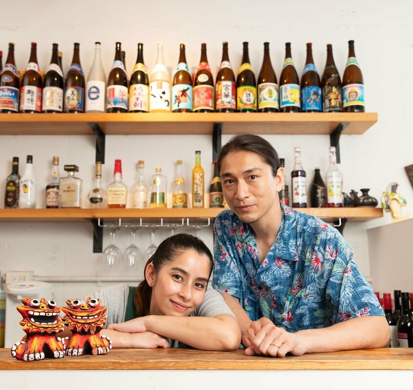 奥井理奈さん(左)と奥井直哉さん(撮影/写真映像部・山本二葉)