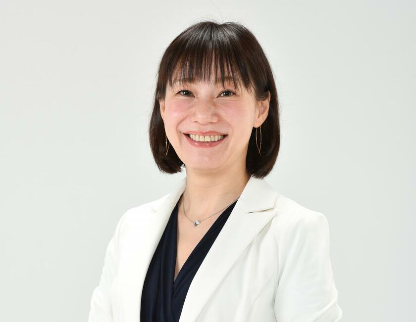 アートオブエデュケーション代表取締役・安浪京子さん（やすなみ・きょうこ）／著書に『中学受験　必勝ノート術』『中学受験にチャレンジするきみへ』、共著に『親がやるべき受験サポート』など（撮影／掛祥葉子）
<br />