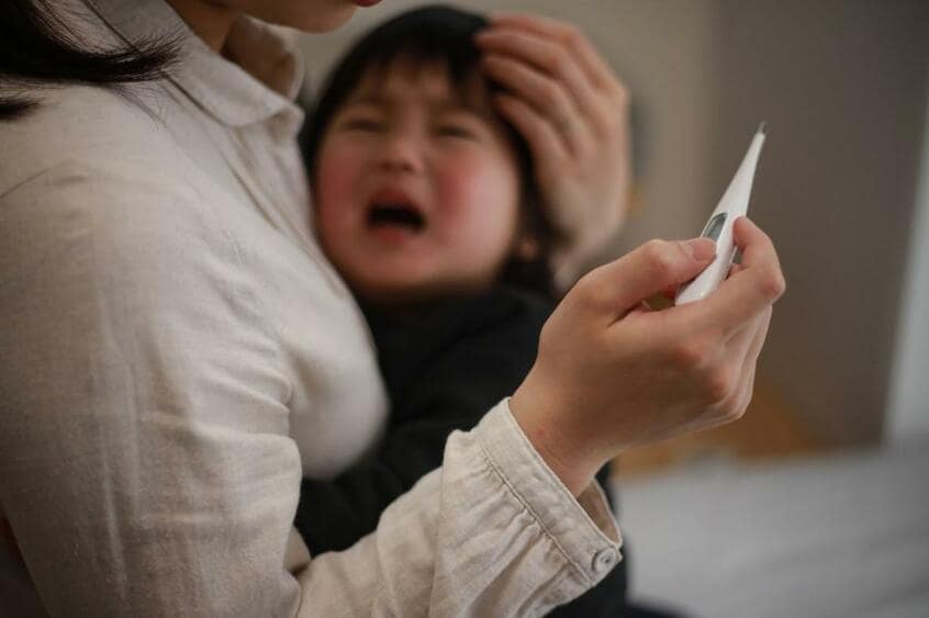 ※写真はイメージです。本文とは関係ありません(iStock / Getty Images Plus)作家・演出家の鴻上尚史氏が、あなたのお悩みにおこたえします! 夫婦、家族、職場、学校、恋愛、友人、親戚、社会人サークル、孤独……。皆さまのお悩みをぜひ、ご投稿ください(https://publications.asahi.com/kokami/)。採用された方には、本連載にて鴻上尚史氏が心底真剣に、そしてポジティブにおこたえします
