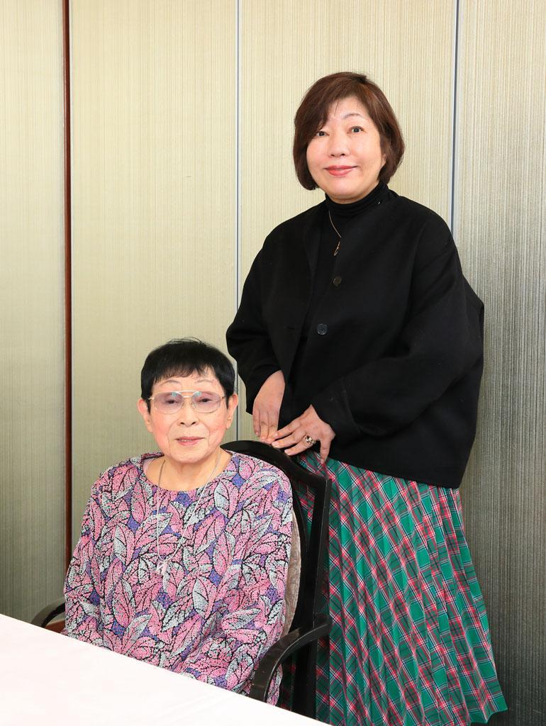 橋田壽賀子さん（左）と林真理子さん　（撮影／写真部・松永卓也）