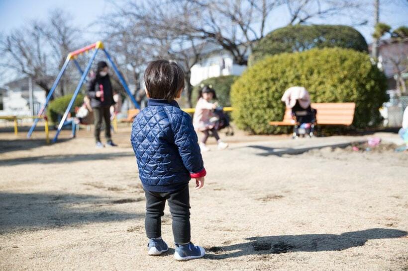 結婚したら、子どもを産んで育てたい。でも仕事のキャリアを考えると「もうちょっと待ってから」。気づけば機を逸してしまう（撮影／品田裕美）