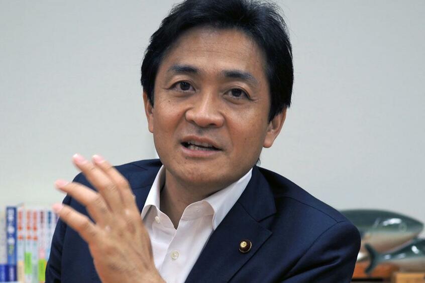写真・図版(1枚目)| 国民民主・玉木代表「安倍案はステルス改憲。憲法は公明党と議論する」