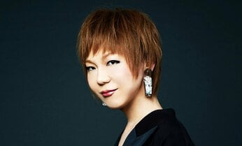 ついにカラー映像!中森明菜が見せるメディア進化論 ミッツ・マングローブ