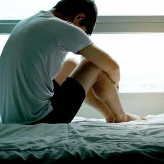「うつ病」医学部生が12年かかって卒業した道のり 最初は1行のメールが打てなくなり…