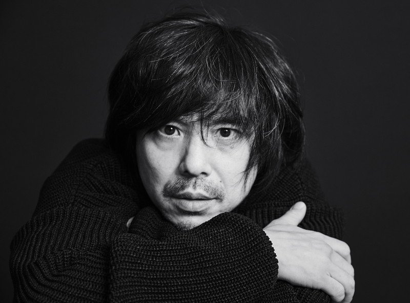 宮本浩次、自動演奏ピアノで“あなた”の不在を狂おしく歌うMV公開