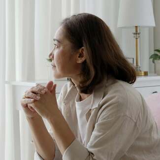 更年期女性が直面する育児、仕事、介護の三重苦 抱え込まず「伝える」と「知る」が大事
