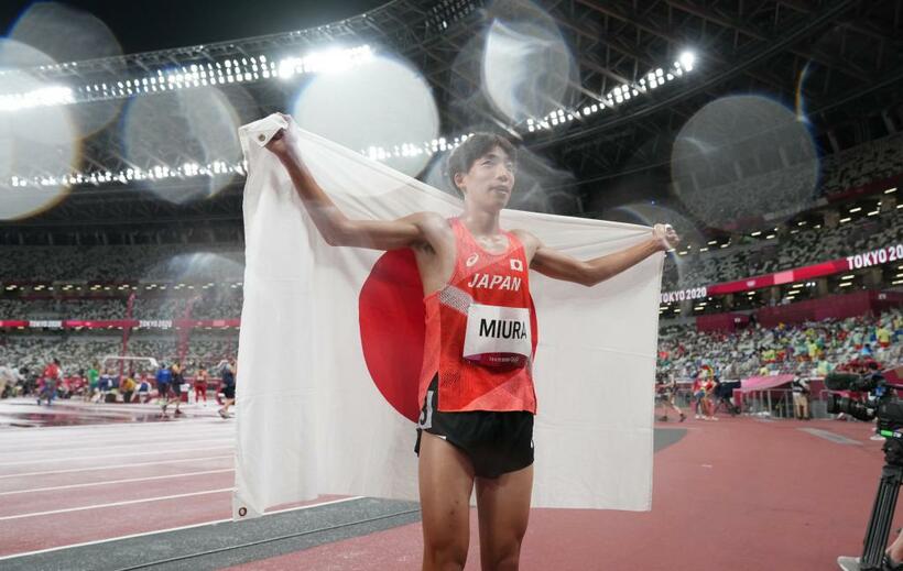 男子3000メートル障害で7位入賞した三浦龍司＝2021年8月2日、国立競技場　（c）朝日新聞社