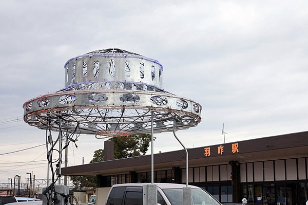羽咋市には、UFOのモニュメントも