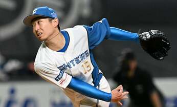 プロ野球史上最大の年俸アップとダウン額 両方で上位に入った「投手」とは?