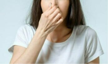 「鼻をつまんで投票する回数」の限界を超えた 有権者人生で初めて国政選挙を「棄権」 北原みのり