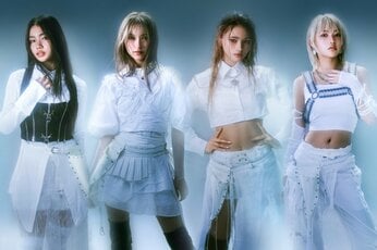 YOSHIKIがプロデュースする4人組ガールズ・ボーカルグループ「美麗-Bi-ray-」の圧倒的な歌唱力 「デビューしないというチョイスはない」