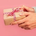 職場の義理チョコ「しない」は7割 「お金かけたくない」「気を使いたくない」バレンタインは恋人、家族、自分重視に【読者アンケート結果発表】
