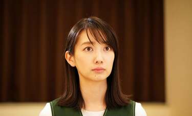 “自称”ではない”ガチ”のサバサバ系　職業女優・波瑠が長年支持されるワケ