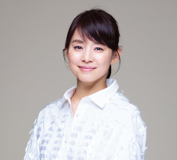 石田ゆり子　（c）朝日新聞社