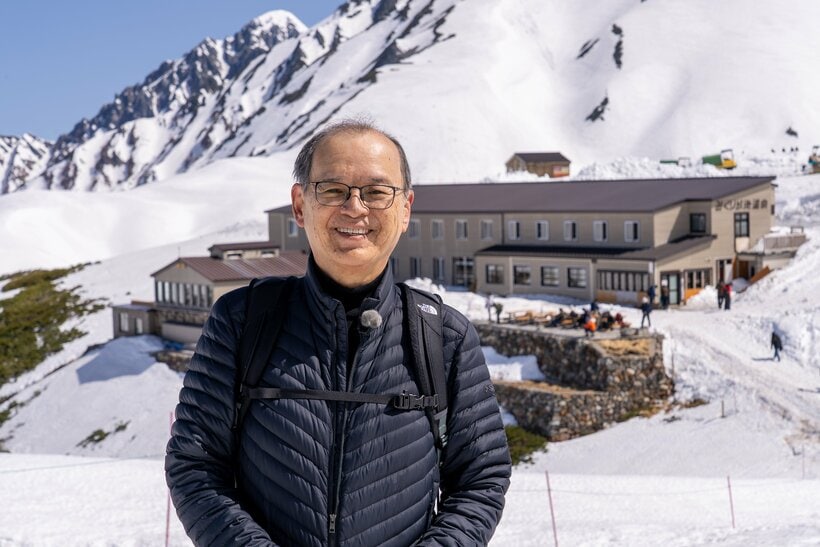 山小屋の仕事では「何で俺ばかりきつい」との不満が出やすい。その底にあるものを引き出すように聞く。組織を運営する基礎を体験していた（写真／山中蔵人）