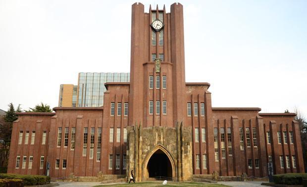 東京大学　（ｃ）朝日新聞社