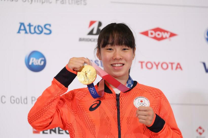 「嫁入り前のお嬢ちゃん」と張本氏に揶揄された入江聖奈選手（C)