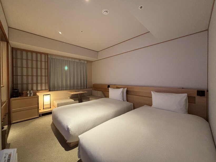 プレスツアーでは、2023年8月に開業した「ダブルツリーbyヒルトン京都東山」に宿泊。清水五条駅すぐの立地で、清水寺や八坂神社、祇園など人気観光地へのアクセスも抜群