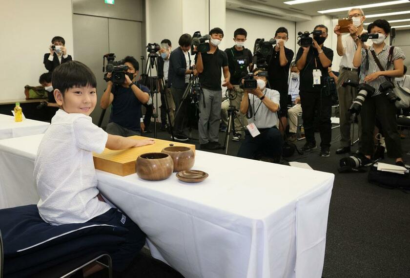 史上最年少でプロ棋士になった藤田怜央さん