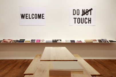2012年7~9月に開催された「Contemporary Japanese Photobooks」展の展示風景