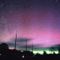 〈北海道などで「低緯度オーロラ」が出現!〉北海道で8年ぶりに出現の「オーロラ」の撮影に成功、チャンスはいつまで? 日本書紀にも記録の現象