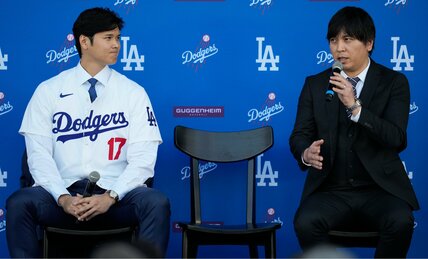 大谷翔平が信頼する水原通訳　ファンから好感度が高い理由　キャッチボール、乱闘のボディーガードも