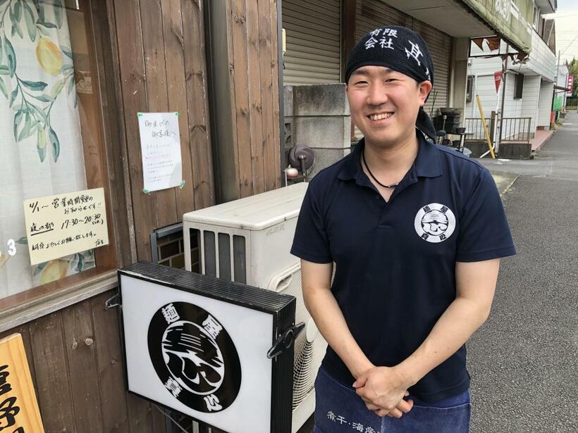 「麺屋 真心」の店主・日塔涼さん（筆者撮影）