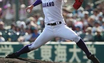 夏の甲子園、ベスト4激突! 金足農の快進撃は続くか…大阪桐蔭、春夏連覇は?【西尾典文】