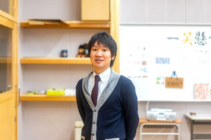 立命館小学校英語科教諭の正頭英和さん（写真提供：学びを探究するメディア「Q」）