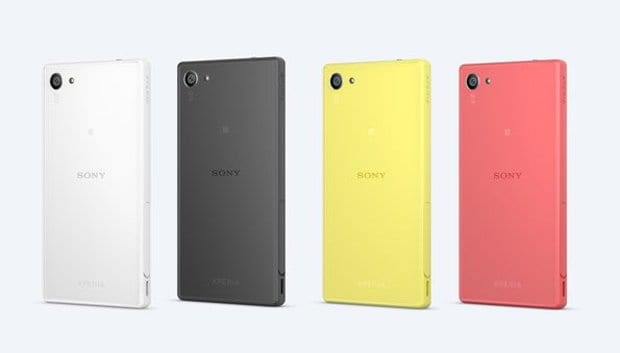 4色で展開される「XperiaZ5　Compact」