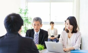 〈あのときの話題を「再生」〉「ため息」一つでもハラスメント 不機嫌をまき散らす「フキハラ」セーフとNG境界線は