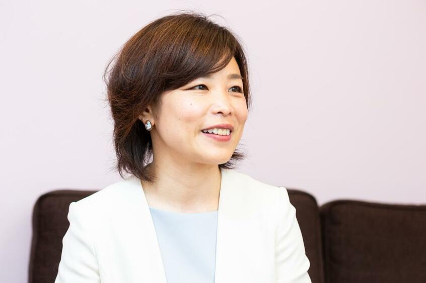 平山利恵さん。今後は、自身の経験を「シンママ婚活アカデミー」と題して、多くの人に伝えていきたいという(撮影/写真部・小黒冴夏)