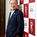 ライフネット生命創業者・出口治明はSNSで知り合いづくり?