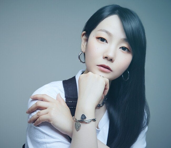 写真・図版（1枚目）| 元Mrs. GREEN APPLE・山中綾華さんの「資格が変えた人生」とは？新連載スタート！