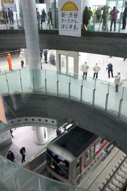 地下５階にオープンした東急東横線渋谷駅　（ｃ）朝日新聞社