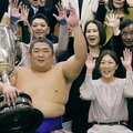 「新入幕優勝」快挙の尊富士、なぜ付け出し資格を逃した? 不完全燃焼だった日大時代