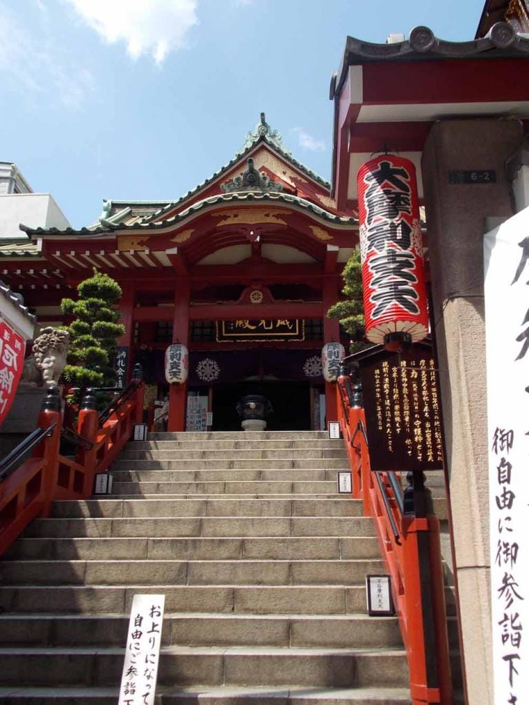 上野・アメ横の摩利支天徳大寺