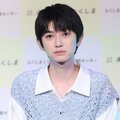 酒豪、潔癖症、陽キャ…大河で花山天皇を好演中「本郷奏多」の意外すぎる素顔〈NHK100カメ「光る君へ」密着きょう〉