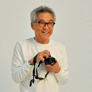Snow Man向井康二が語ったカメラ愛「僕が撮った写真を見てメンバーが喜んでくれるのがうれしい」