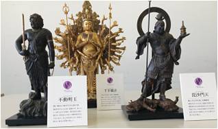 大丸東京の「仏像12体セット」888万8888円。