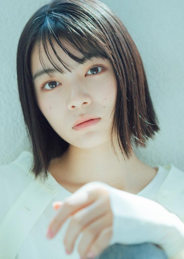 吉田美月喜（俳優）よしだ・みづき／2003年3月生まれ。今年は主演映画「カムイのうた」他が公開予定。2月はドラマ「沼る。港区女子高生」にも出演。1月27日から東京・新宿
武蔵野館ほか全国公開（写真：スターダストプロモーション提供）