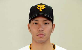 捕手は「併用」が主流に? 各球団のスタメン選手から“傾向”を探る