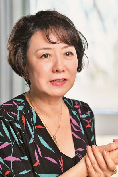 中園ミホ(なかぞの・みほ)/1959年、東京都生まれ。NHK連続テレビ小説「花子とアン」(2014年)、NHK大河ドラマ「西郷どん」(18年)など多数の人気作の脚本を手がける(撮影/写真部・東川哲也)