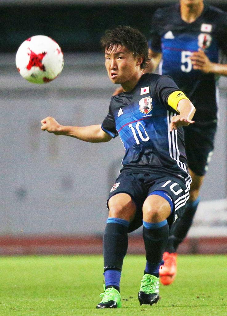 世代別の日本代表に選ばれるなど、将来を嘱望された坂井大将　（ｃ）朝日新聞社