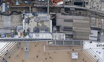 「え、これが渋谷?」 上空からしか見えない、知られざる“空撮の世界” 写真家・吉永陽一