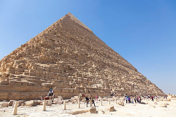 ピラミッド建設は、にんにくパワーのおかげ！？